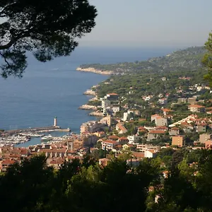 Côté Soubeyran Centre-ville, Garage, Piscine, Terrasse Cassis
